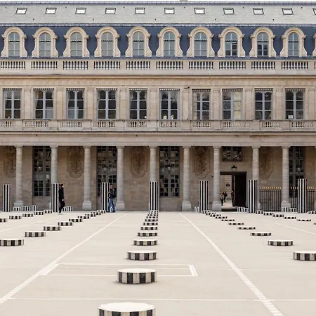 Apartment Veeve - By The Palais Royal *